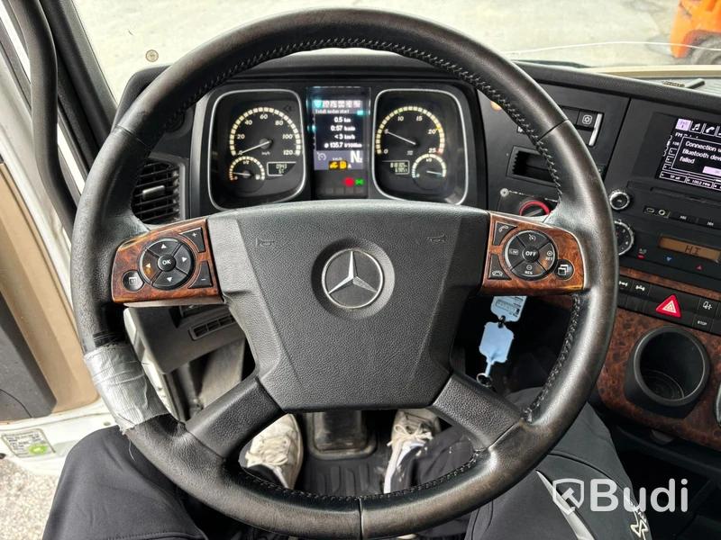 Fjärrbil Mercedes-Benz 963-0-C Actros 2551 -2014 | Nybesiktigad