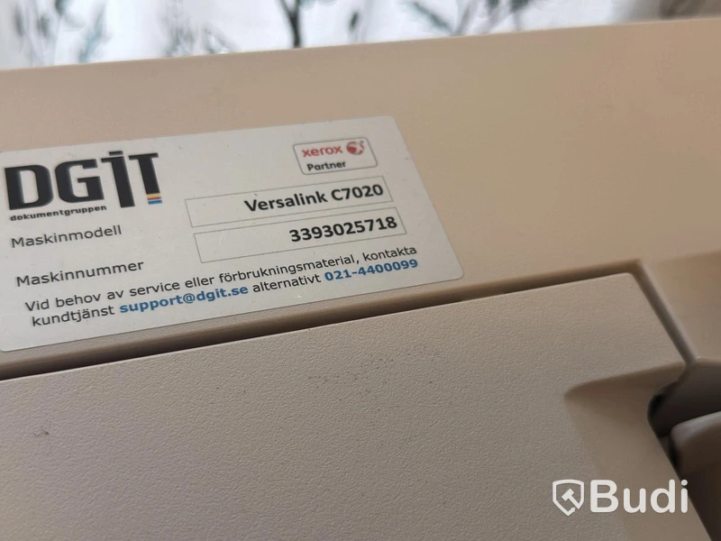 Xerox VersaLink C7020 multifunction printer
