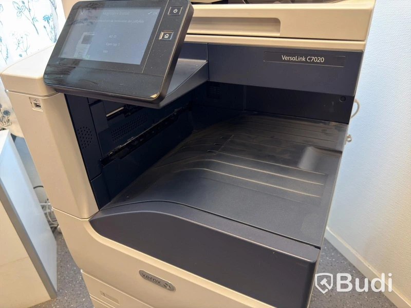 Xerox VersaLink C7020 multifunction printer