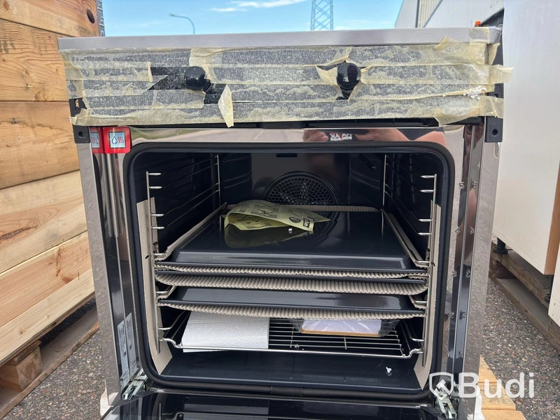 Damaged Miele oven