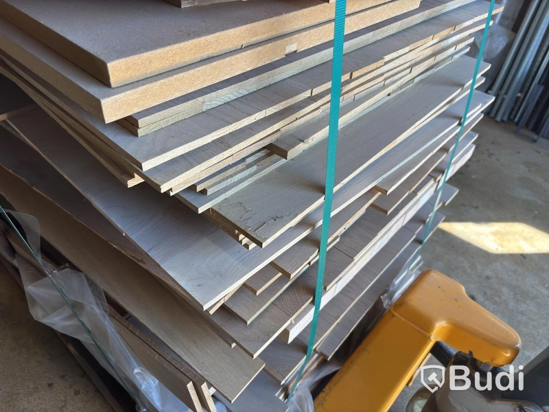 Pallet of oak panels
