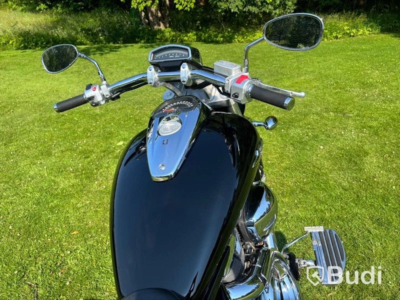 Suzuki M1800R -2006