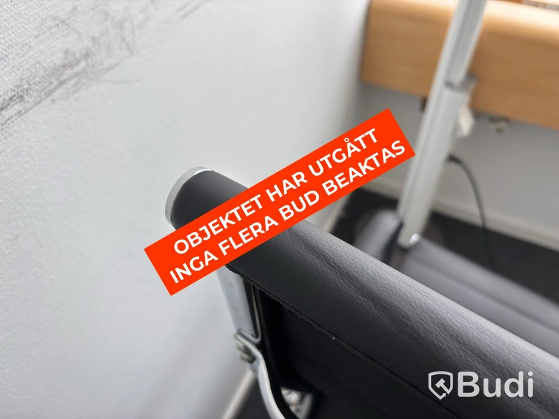 Höj- och sänkbart skrivbord, inkl. kontorsstol Mio Porter
