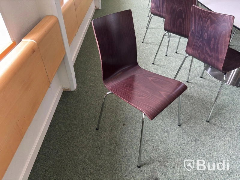 Conference table including 15 chairs