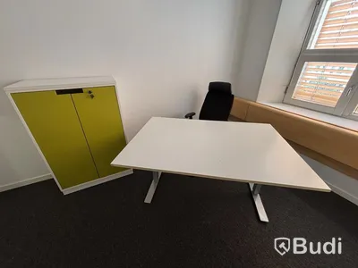 Height-adjustable desk incl. filing cabinet and office chair