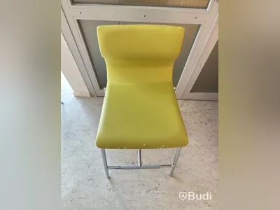 3 tables incl. 6 chairs