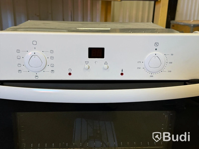 Ugn Electrolux EOB5647V, 3,5 kW