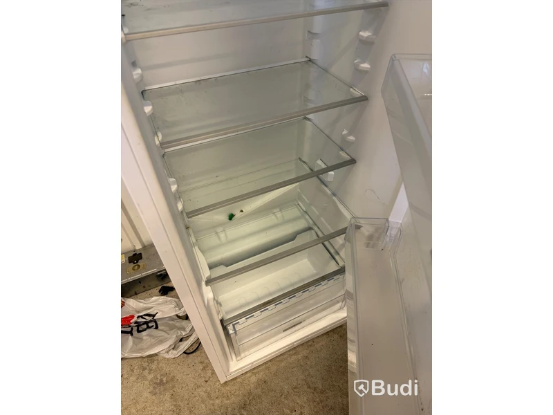 Whirlpool RE365A Refrigerator, 60 cm Wide