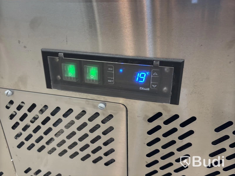 Displaykyl Tefcold, UPD200