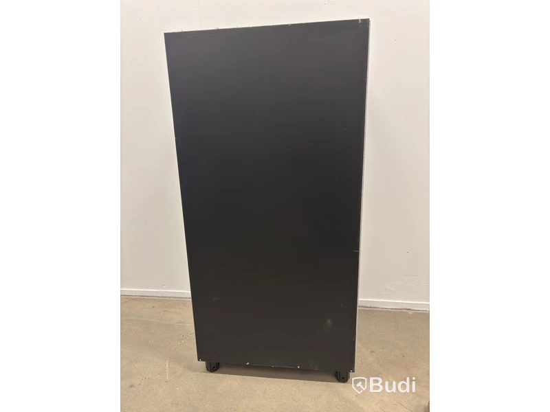Vision Combo Plus V7 refrigerated vending machine, incl. screen, card reader and router