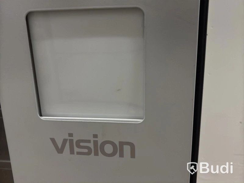 Vision Combo Plus V7 refrigerated vending machine, incl. screen, card reader and router