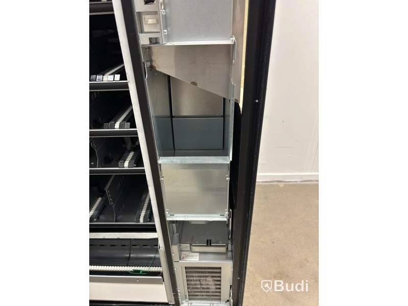 Vision Combo Plus V7 refrigerated vending machine, incl. screen, card reader and router