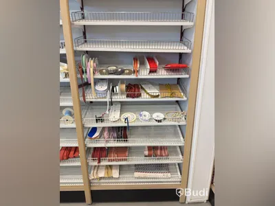 Parti med diverse sytillbehör - se alla bilder för innehåll
