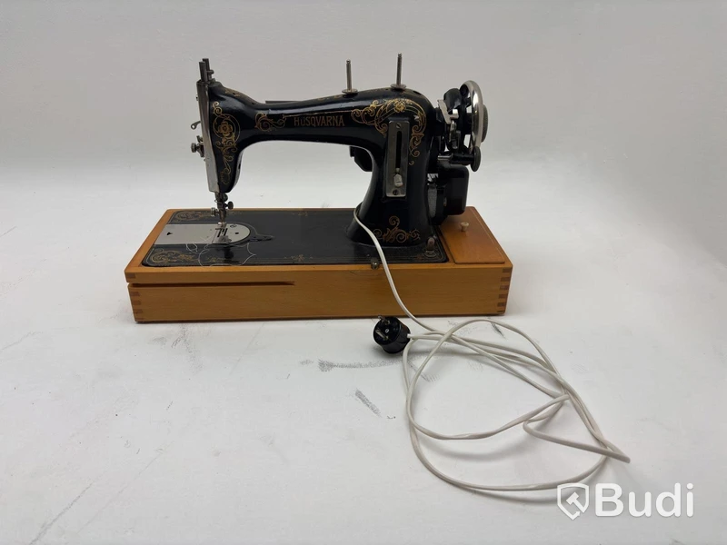Husqvarna C.B sewing machine - For parts/repair