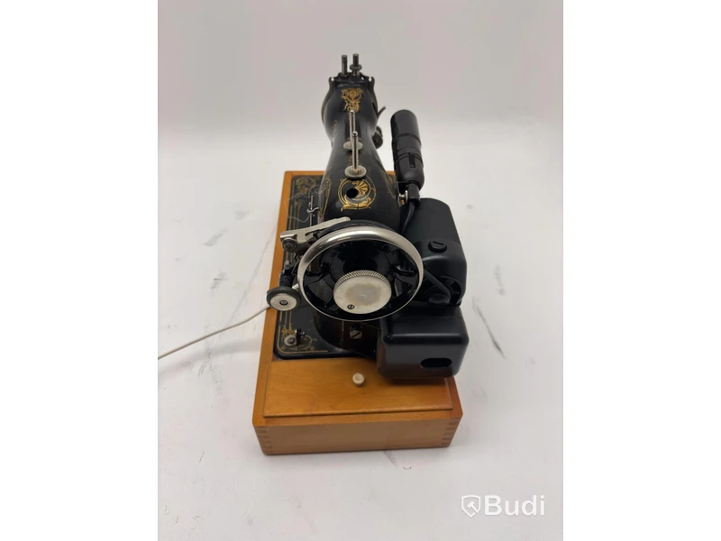 Husqvarna C.B sewing machine - For parts/repair