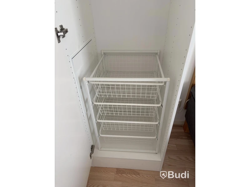 Inventarier till fullt möblerad trerummare - se alla bilder för komplett innehåll