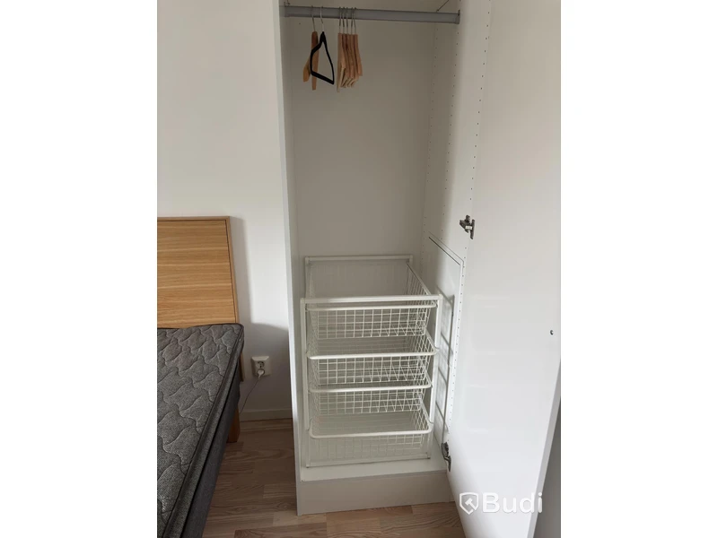 Inventarier till fullt möblerad trerummare - se alla bilder för komplett innehåll