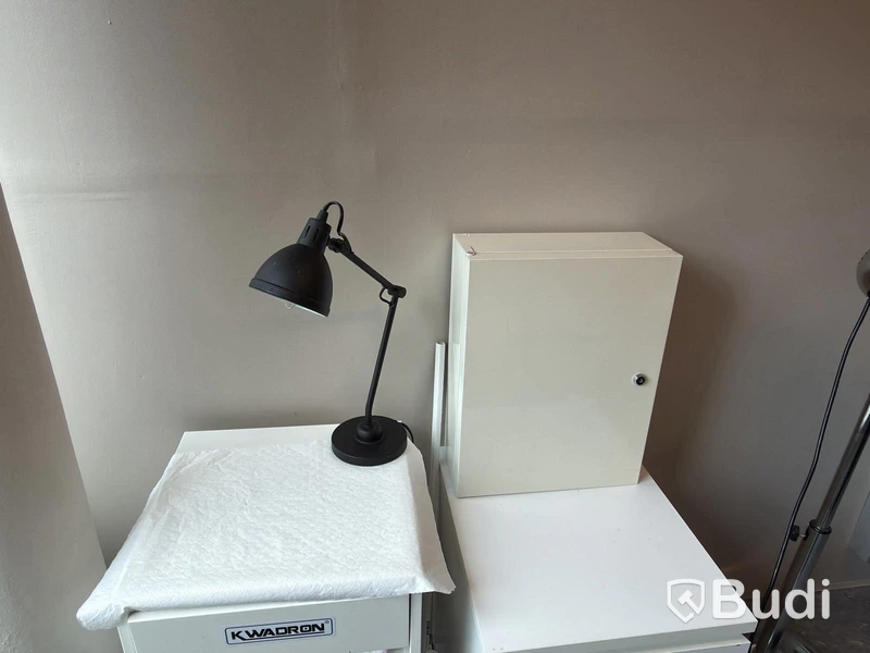Treatment room with treatment chair, etc.