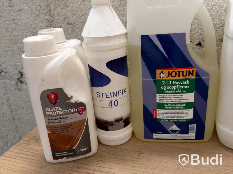 Rengörings- och impregneringsmedel, blandade märken