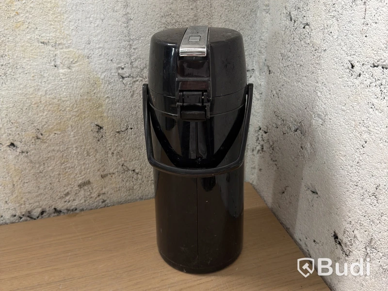 Pump-action thermos, black plastic, carrying handle