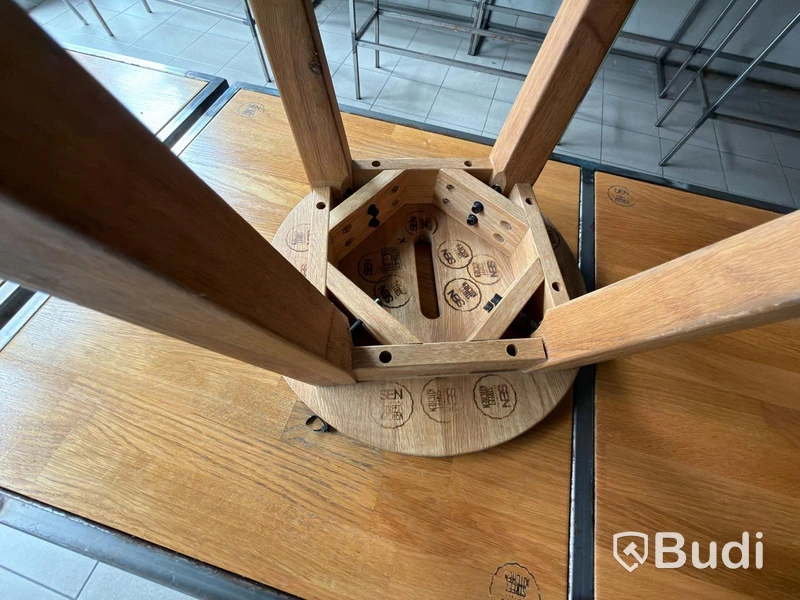 Table and 8 wooden chairs