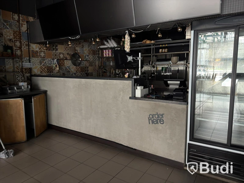 Cash counter, black and gray