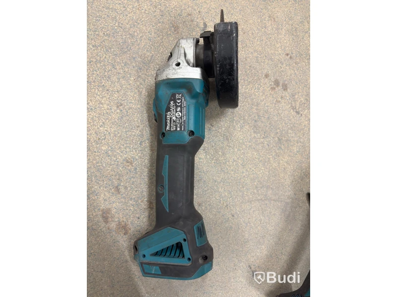 Parti med verktyg, 4 st. Makita 18V vinkelslipar