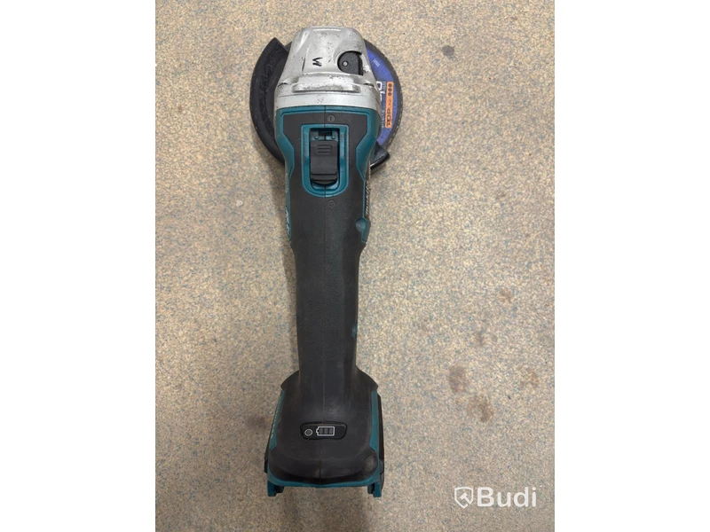 Parti med verktyg, 4 st. Makita 18V vinkelslipar