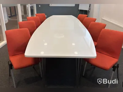 Konferensbord