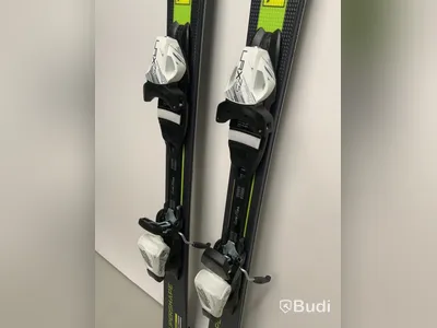Skidor HEAD supershape L140