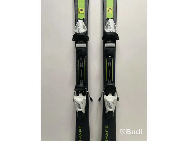 Skidor HEAD supershape L140