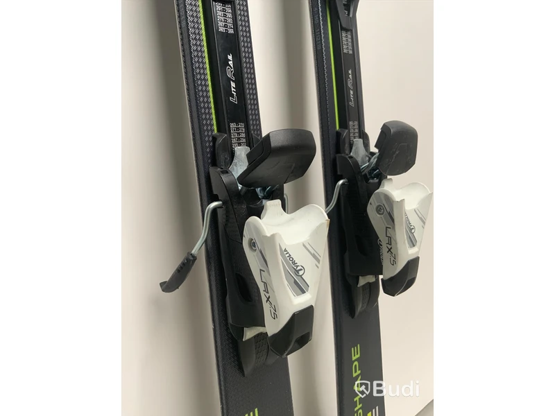 Skidor HEAD supershape L140