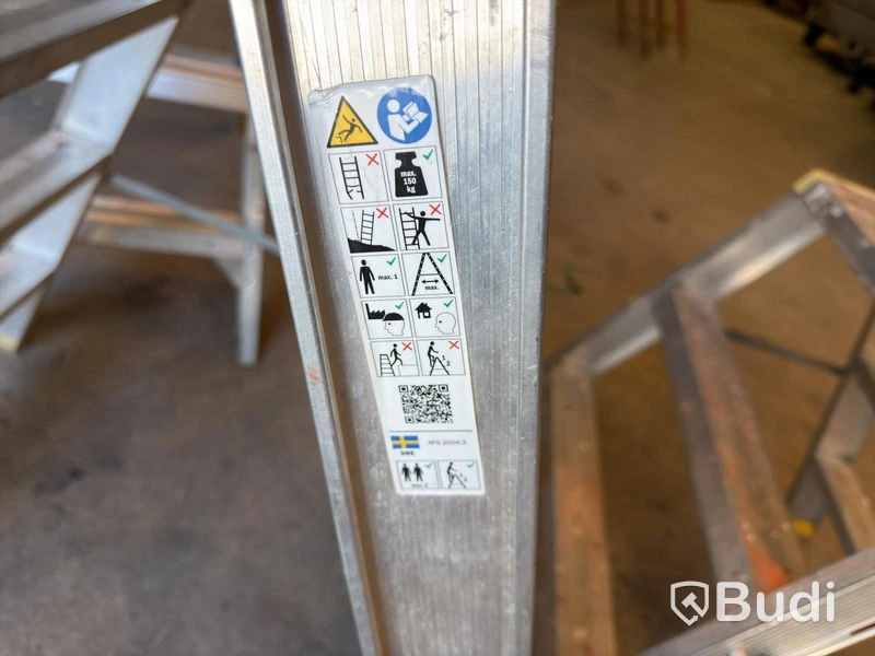 3 Wibe step stools