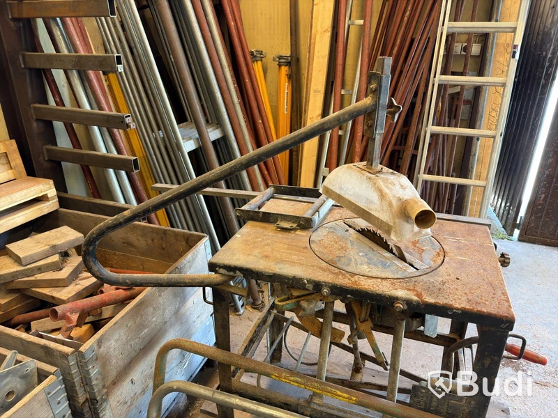 Gjerde saw with rails