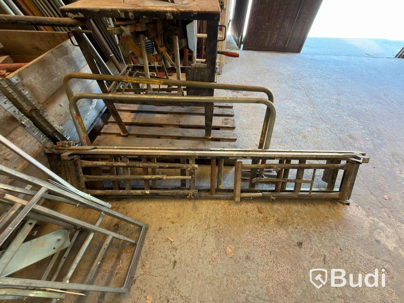 Gjerde saw with rails