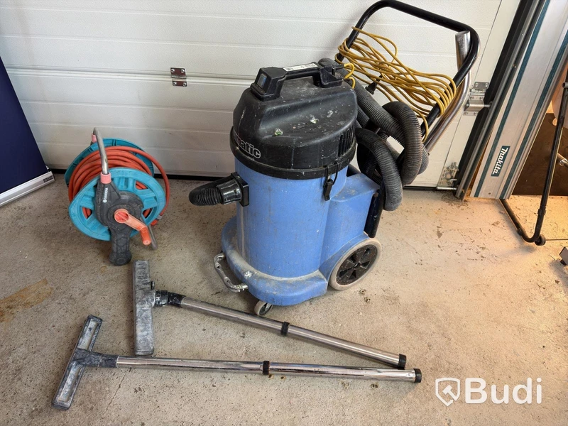 Wet/Dry Vacuum Cleaner Numatic WV900-2, 1200 W