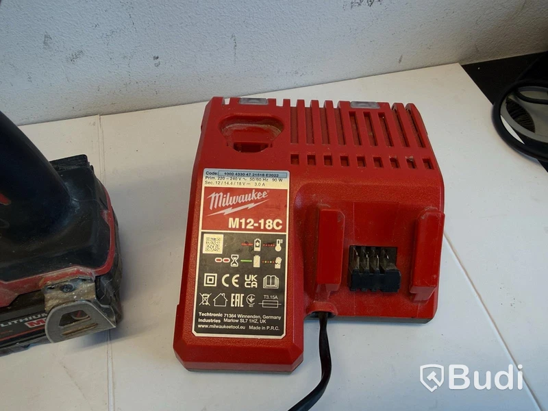 2 st Skruvdragare Milwaukee M18