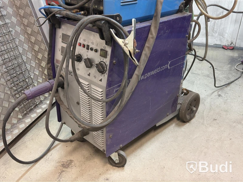 MIG/MAG welder, Parweld XTM 303C and Stahlwerk AC/DC Plasma WIG 200P