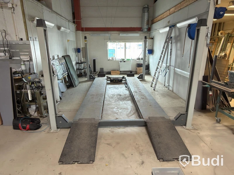 4-post vehicle lift with wheel-free jack, OMA 526C, 5000 kg