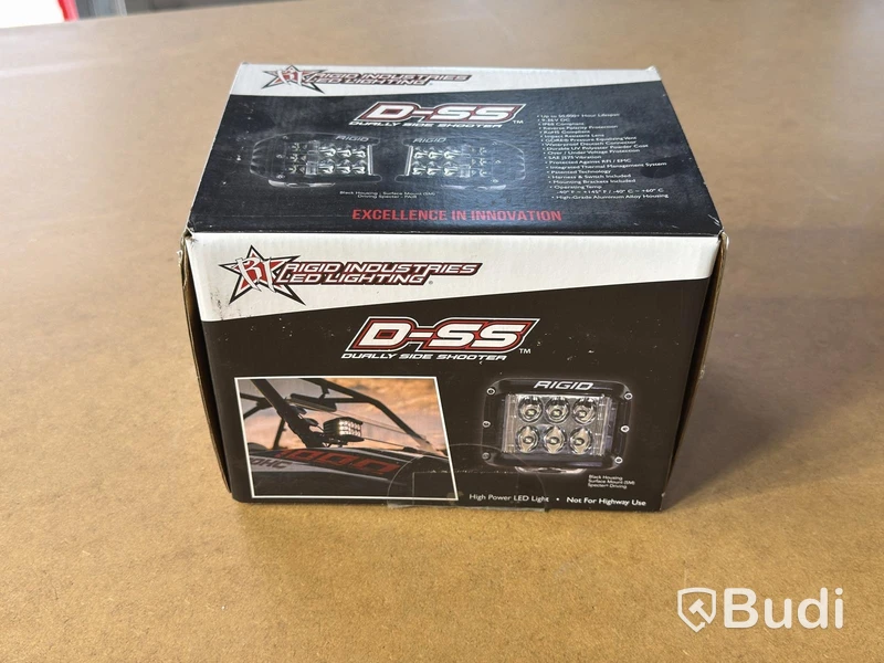 Pair of Rigid D-SS LED lights