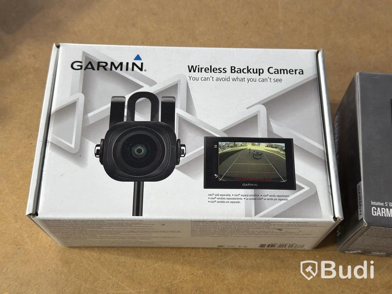 Garmin package - GPS and reversing camera