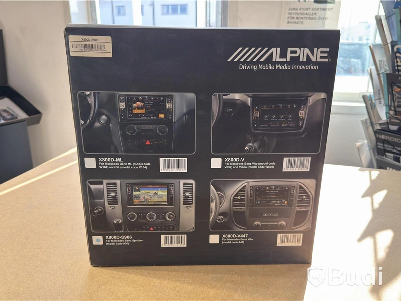 Infotainment system, Alpine X800D-S906, Mercedes-Benz Sprinter