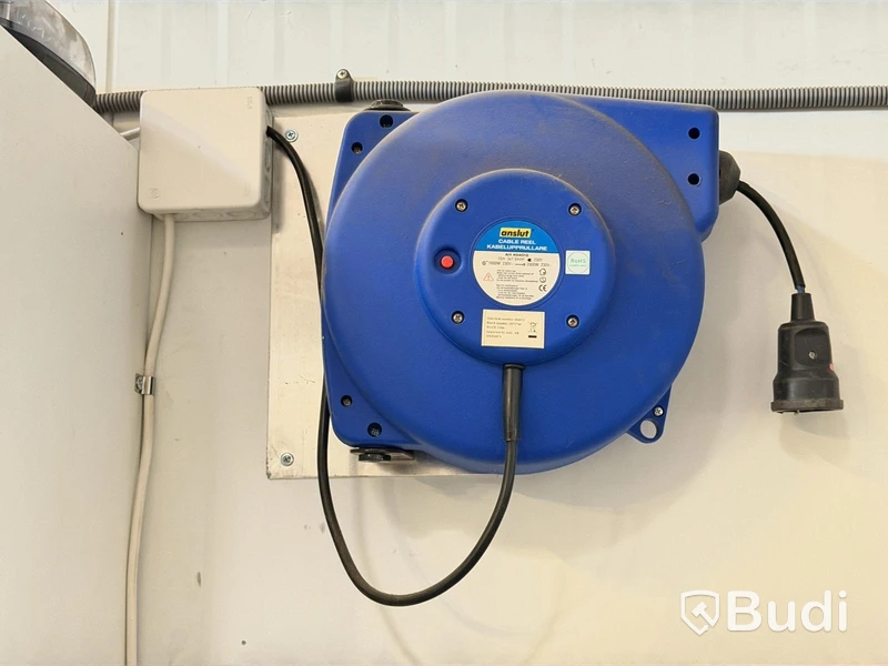2 Reelworks air hose reels and 5 power cable reels