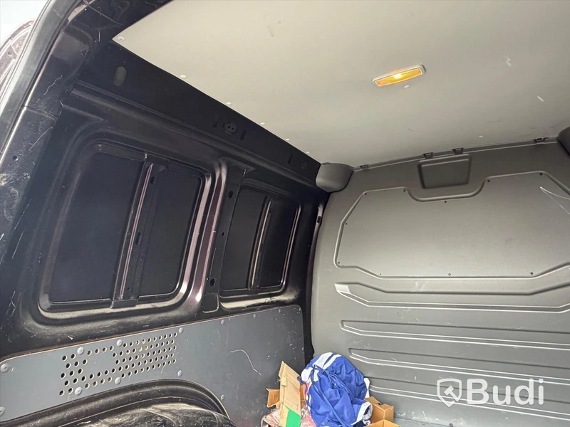 Skåpbil Volkswagen Caddy 1.6 TDI DPF DSG -2013