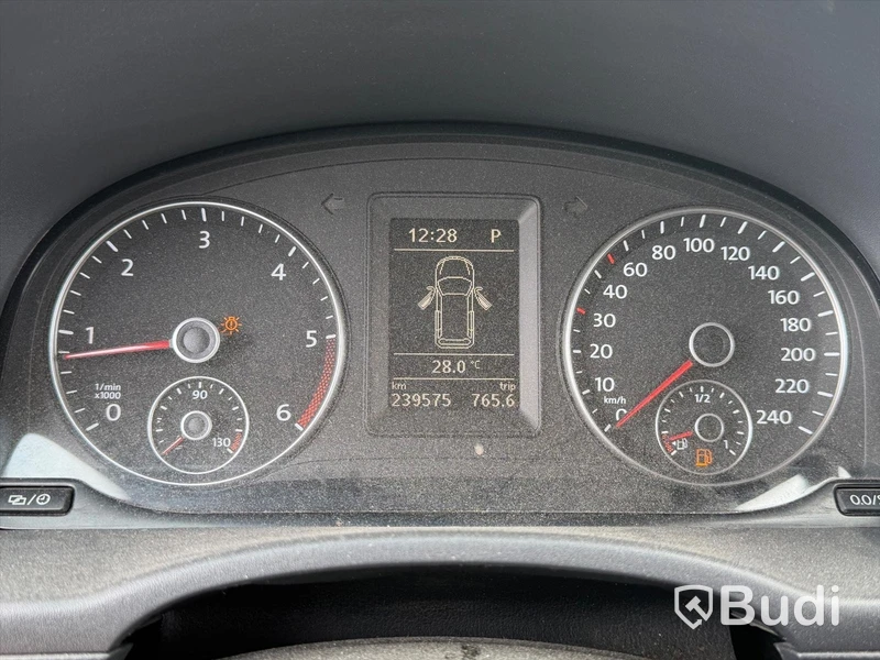 Skåpbil Volkswagen Caddy 1.6 TDI DPF DSG -2013