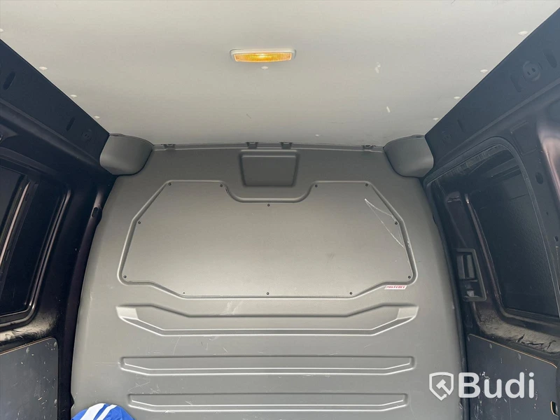 Skåpbil Volkswagen Caddy 1.6 TDI DPF DSG -2013