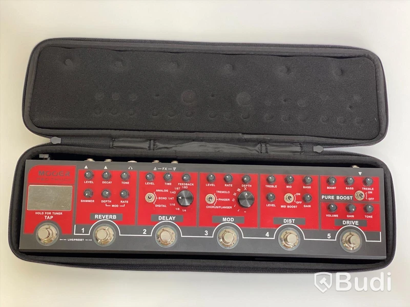MOOER Red Truck - combined effects pedal