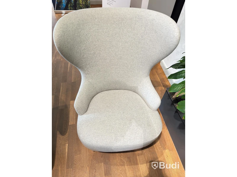 Set of 4 Tom Dixon "Wingback Micro Chair" armchairs and table, lounge set
