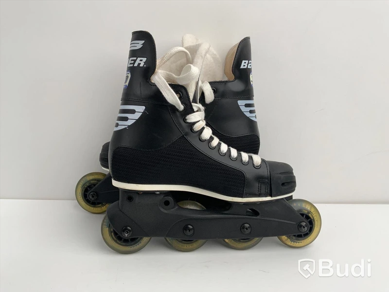 Rullskriskor. BAUER impact 30. Storlek 43,5