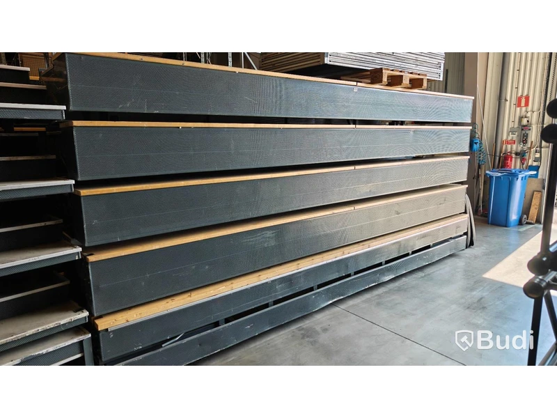 Bleacher system